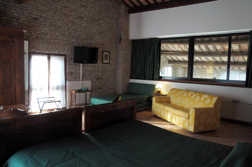 Agriturismo-R&B Corte Dei Gioghi Ferrare Chambre photo