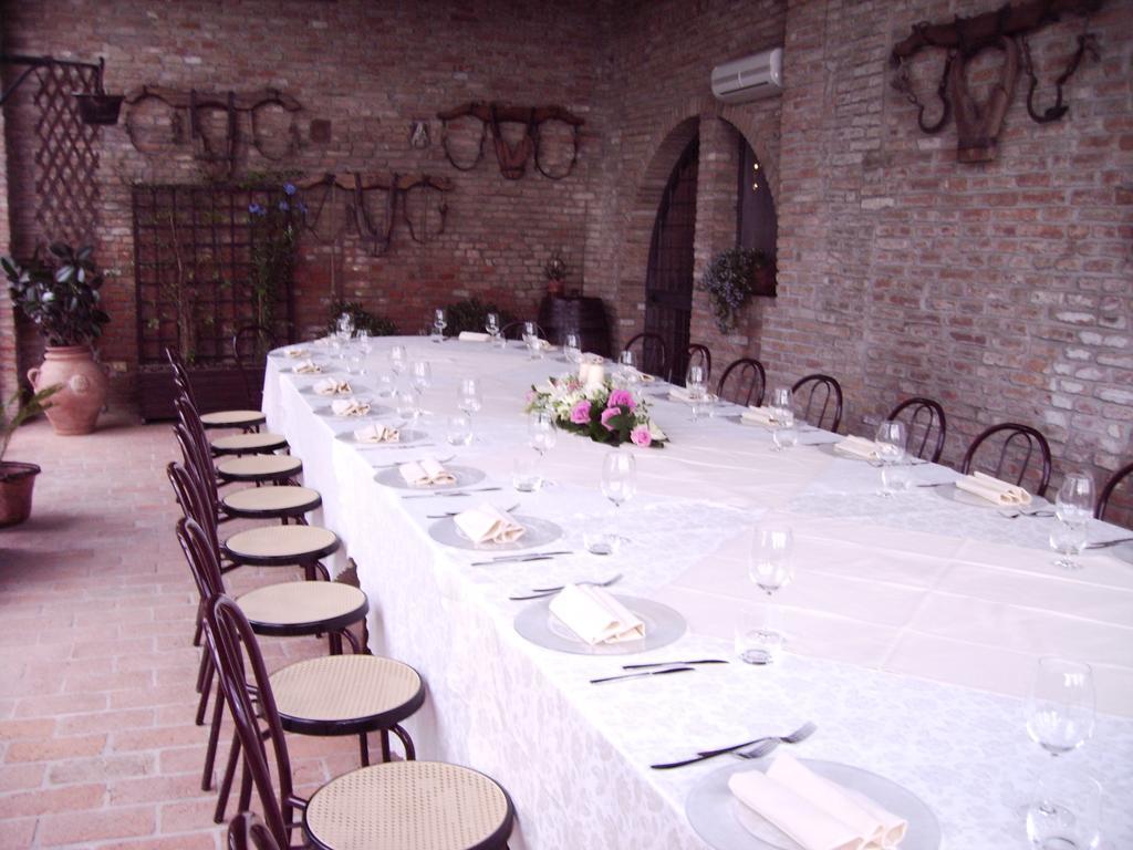 Agriturismo-R&B Corte Dei Gioghi Ferrare Extérieur photo