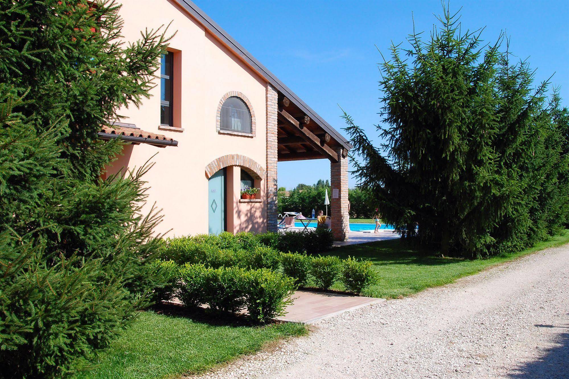 Agriturismo-R&B Corte Dei Gioghi Ferrare Extérieur photo