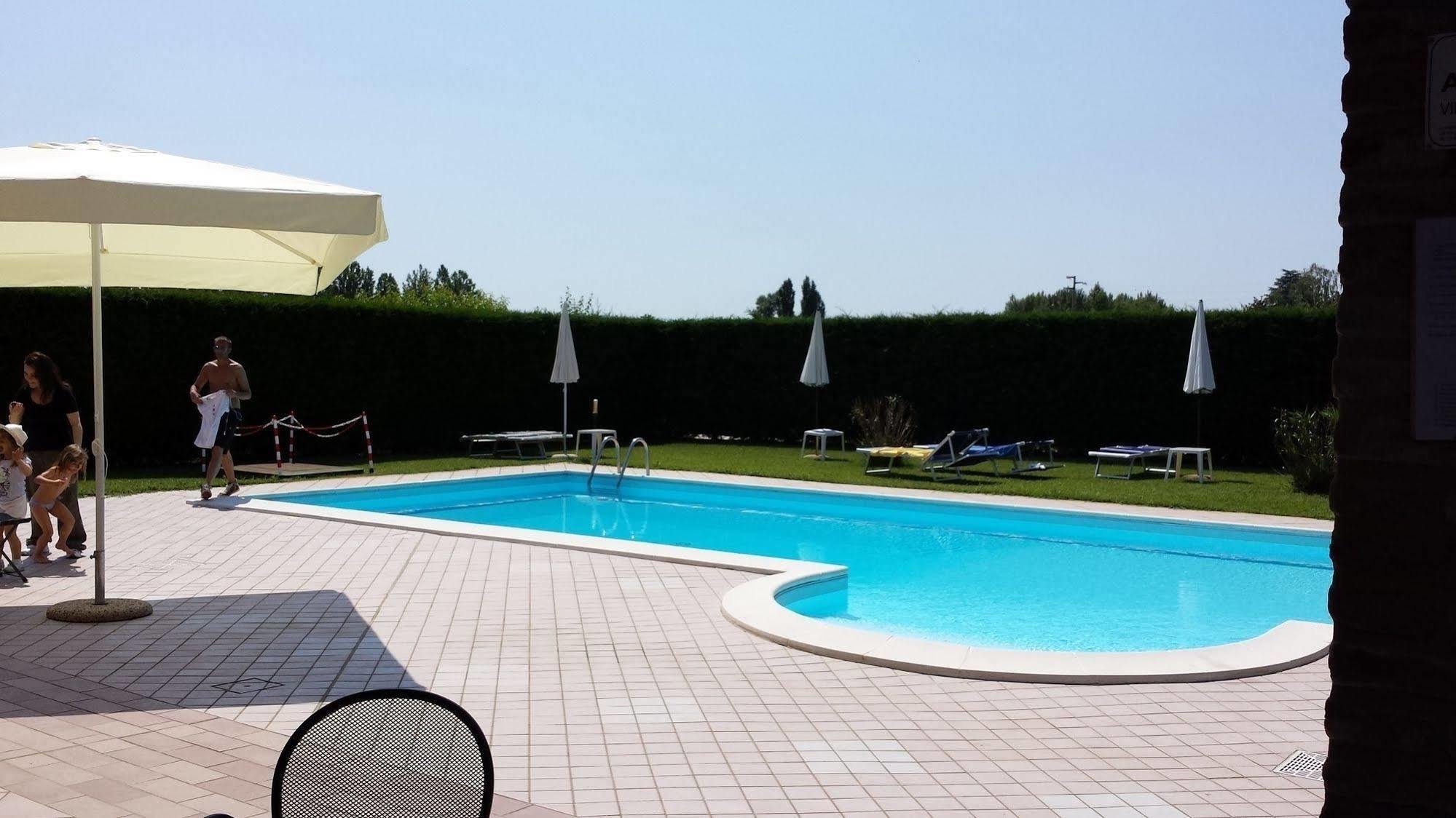 Agriturismo-R&B Corte Dei Gioghi Ferrare Extérieur photo